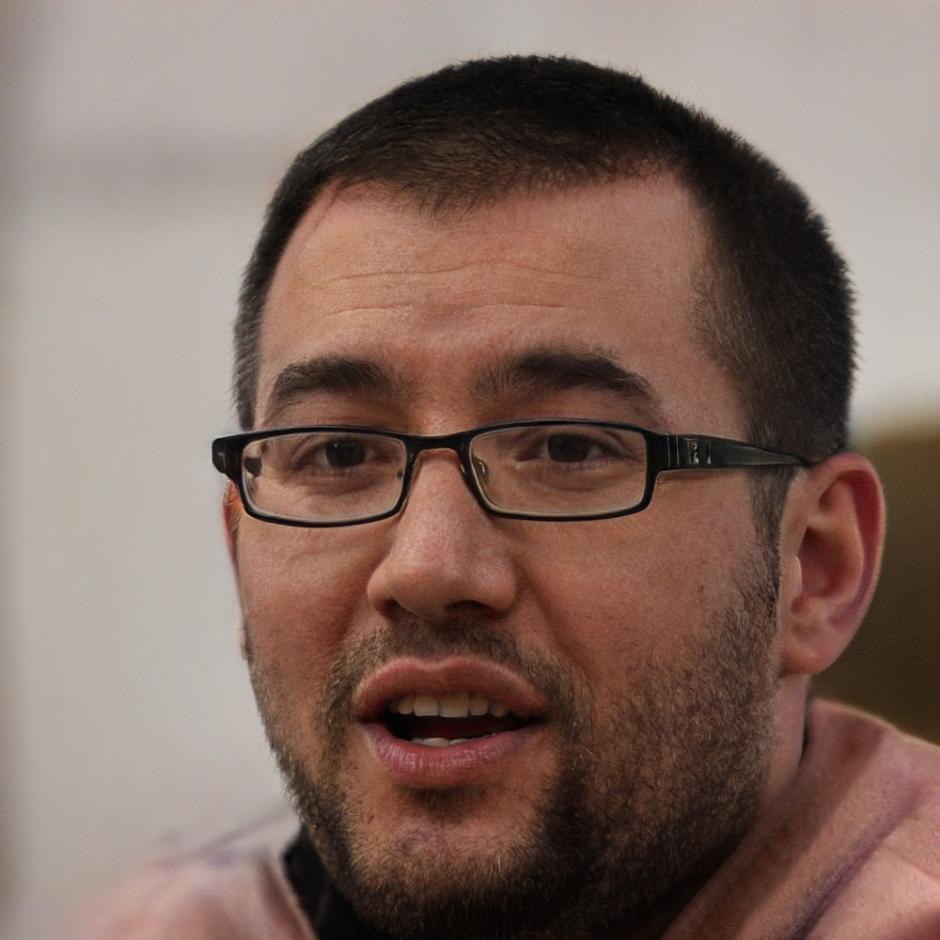 Portrait of business owner Henrik Andersson